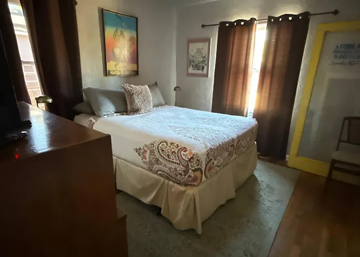 Welcome To Casa Allan James: Your Oasis In Tucson!