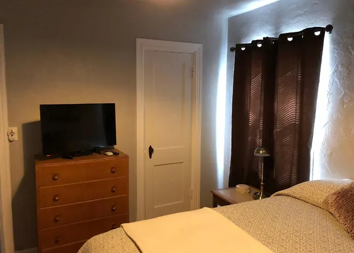 Welcome To Casa Allan James: Your Oasis In Tucson! Holiday home